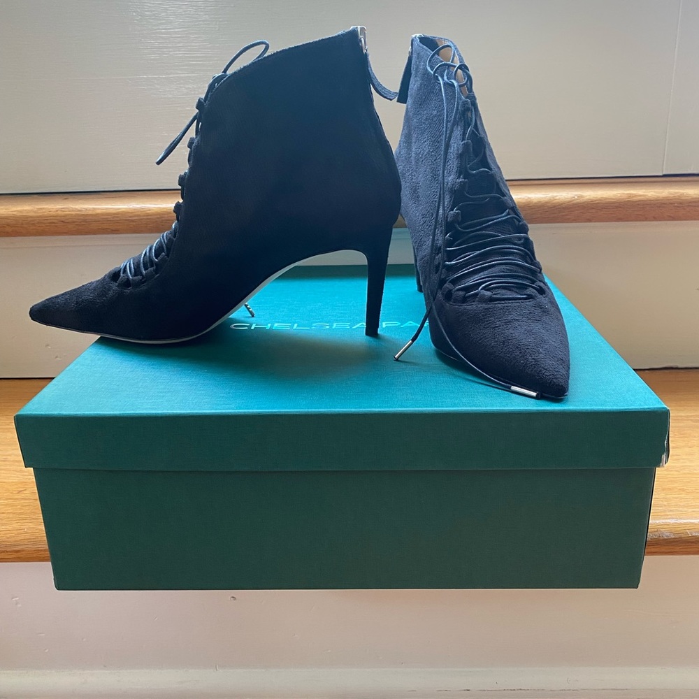 Chelsea Paris Sabrine Bootie.  Black.  Eco Corduroy.  Size 39.